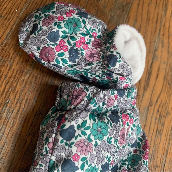 Baby Gap floral ColdControl down snowsuit 0-6month - Picture 4 of 7